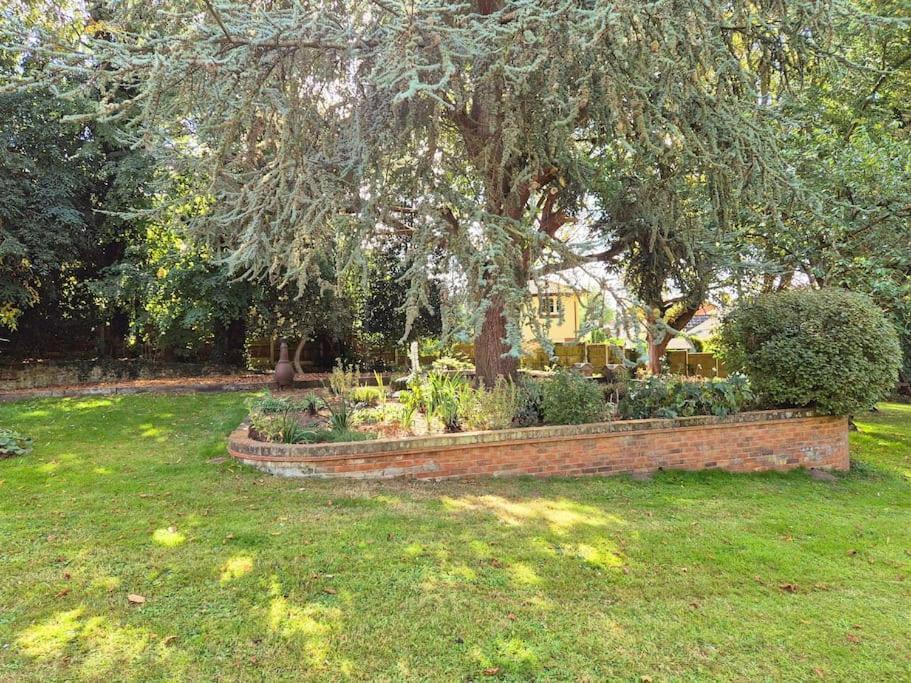 Large 4 Bedroom House On The River Wensum Sleeps 13 Norwich Exterior photo
