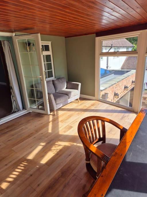 Large 4 Bedroom House On The River Wensum Sleeps 13 Norwich Exterior photo